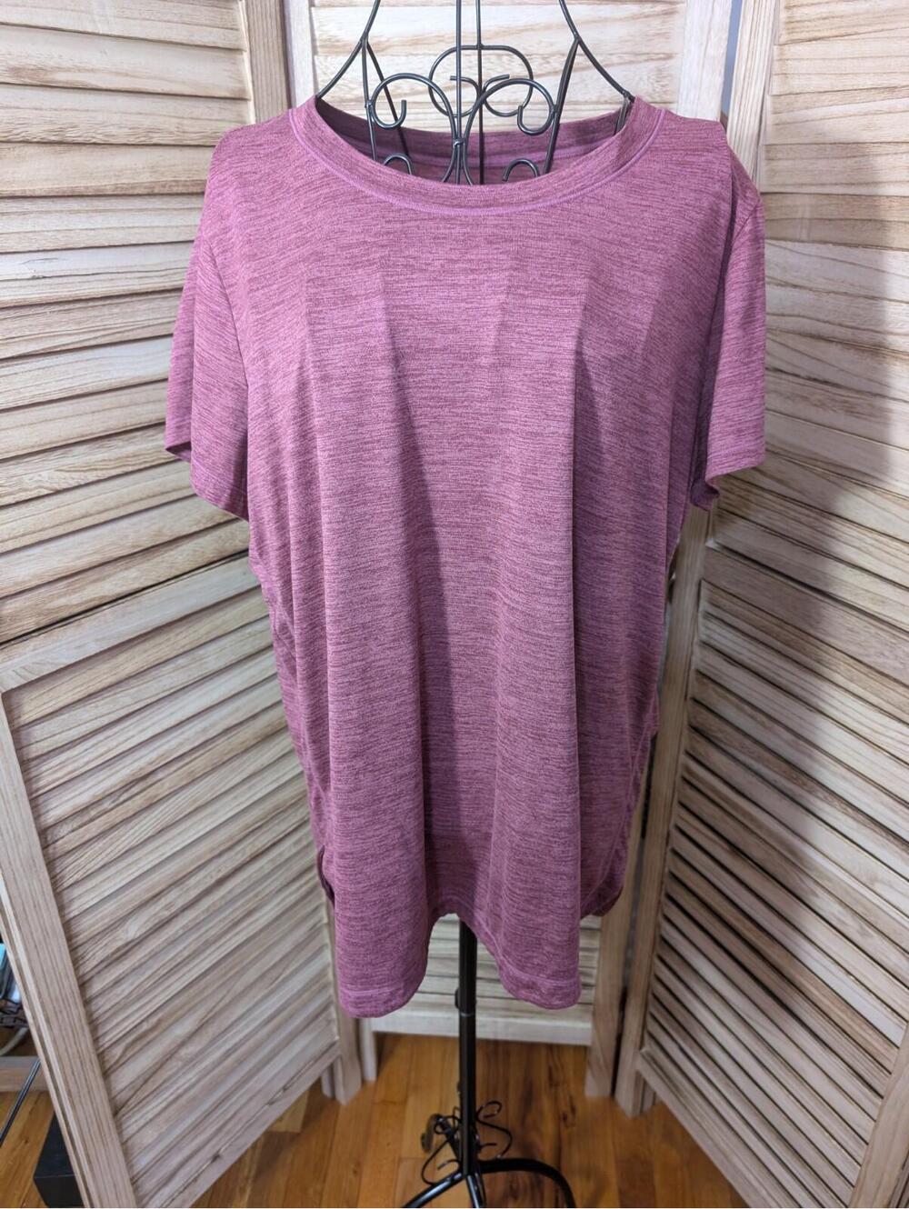 Gaiam Burgundy Long Sleeve Tee Size XXL Burgundy Activewear T-Shirt